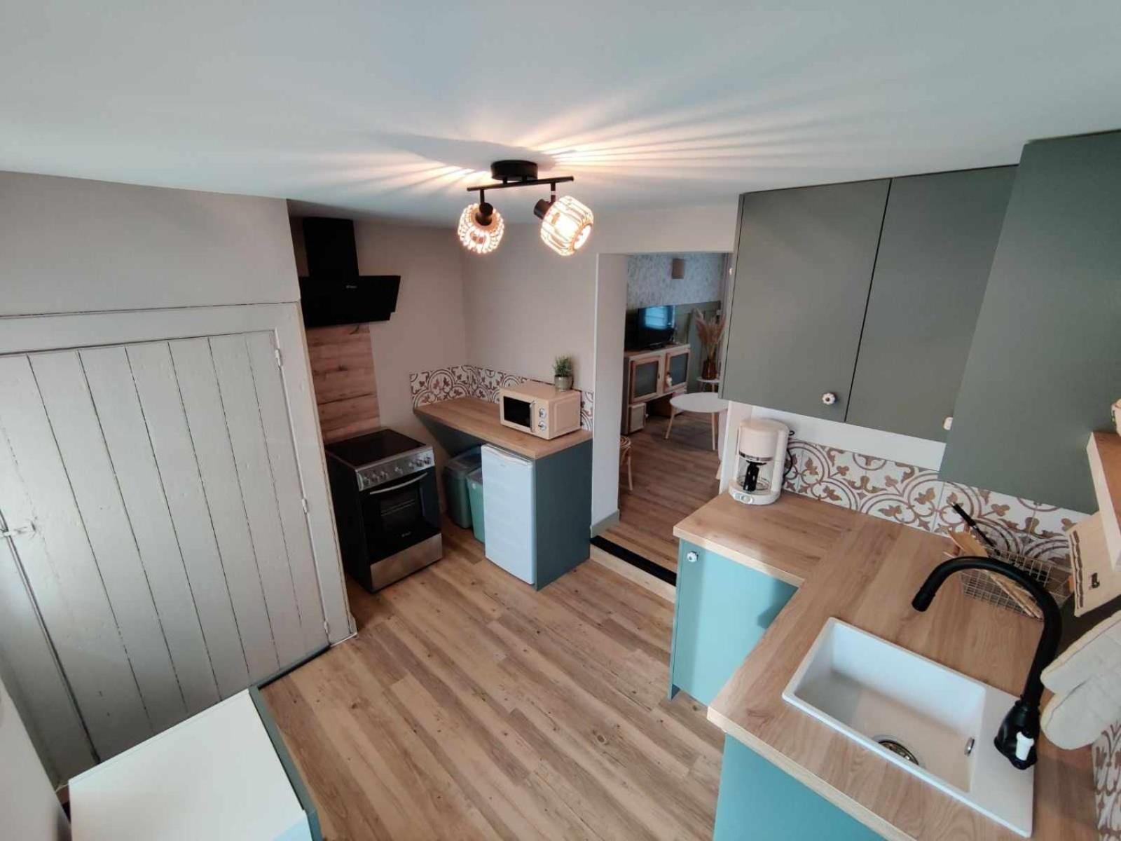 La Petite Flanerie Villa Mondrepuis Екстериор снимка